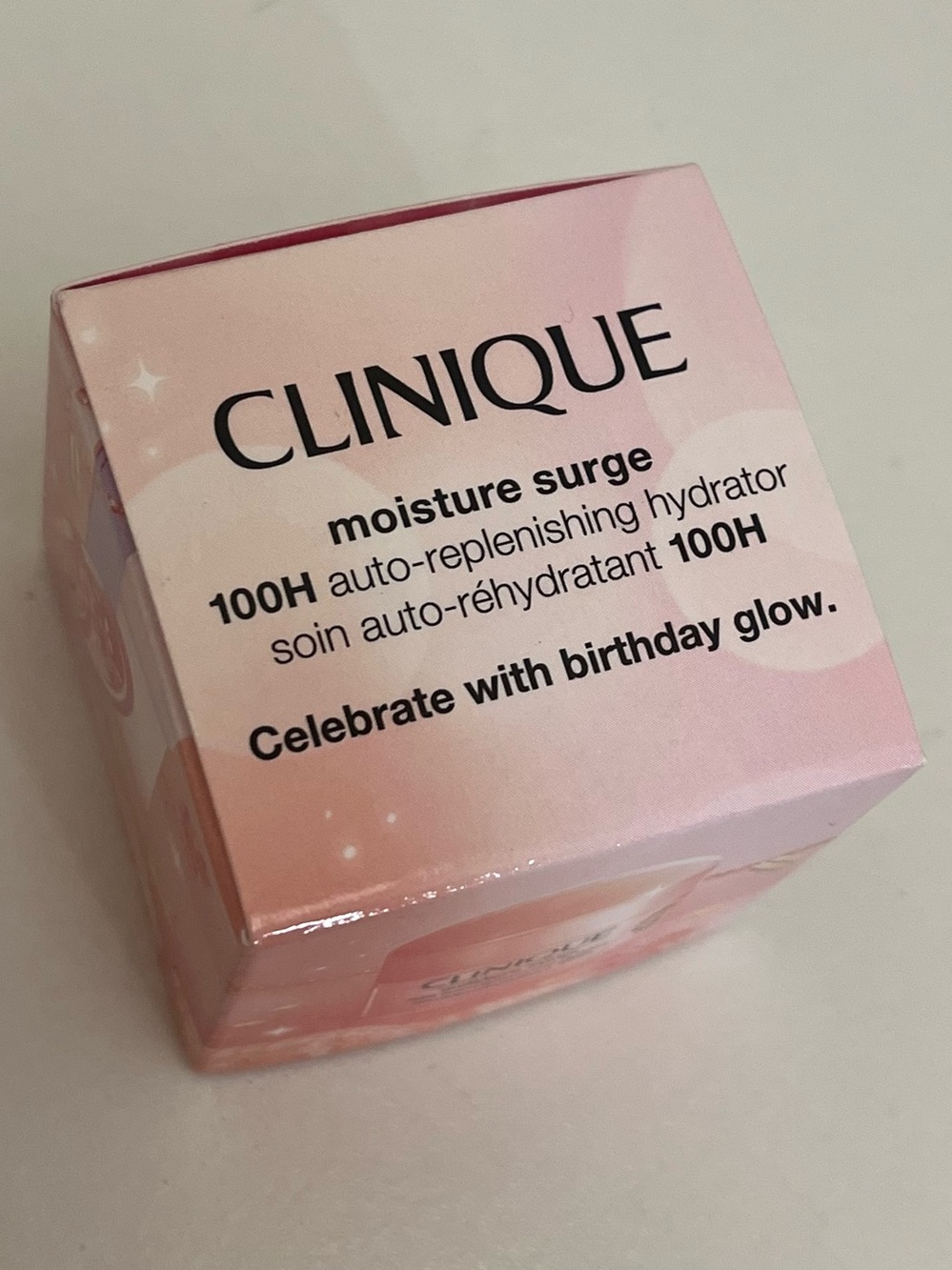 Clinique Moisture Surge 100H Auto-Replenishing Hydrator Moisturizer Cream